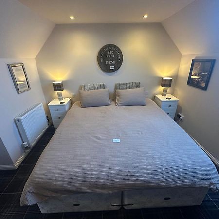 The Gables Whisky B&B Даффтаун Екстер'єр фото