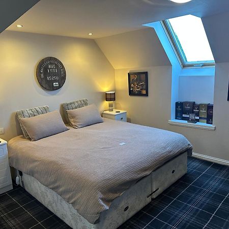 The Gables Whisky B&B Даффтаун Екстер'єр фото