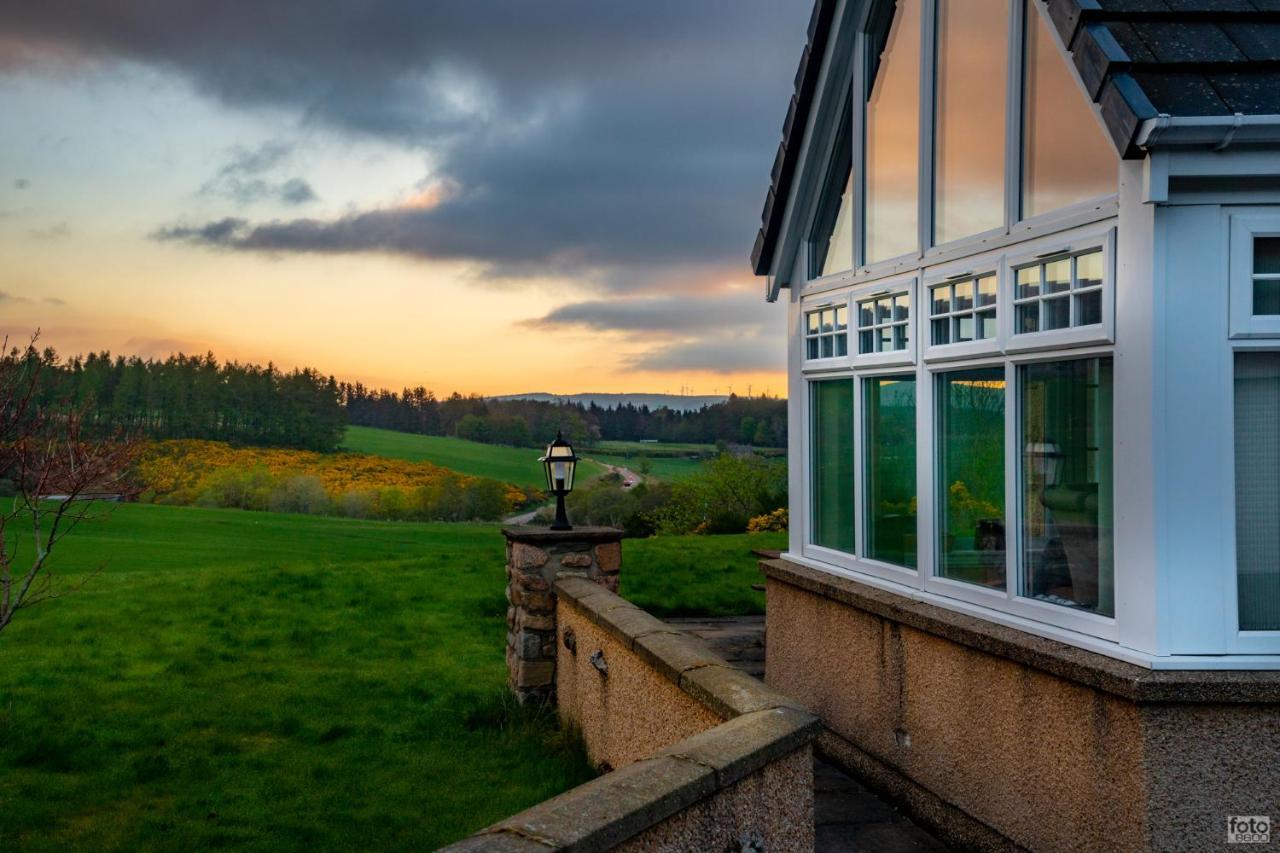 The Gables Whisky B&B Даффтаун Екстер'єр фото