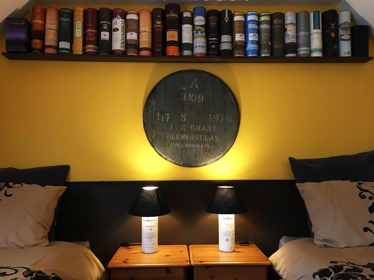 The Gables Whisky B&B Даффтаун Екстер'єр фото
