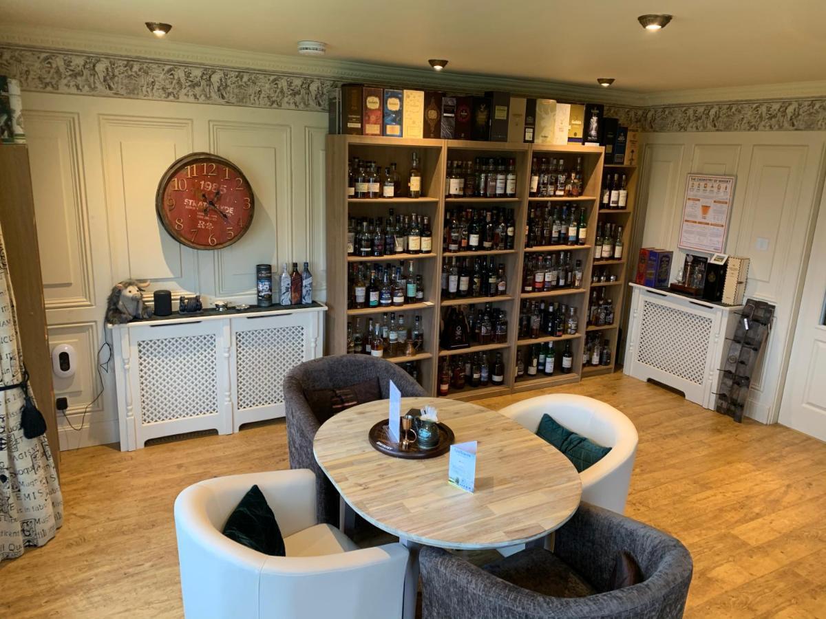The Gables Whisky B&B Даффтаун Екстер'єр фото