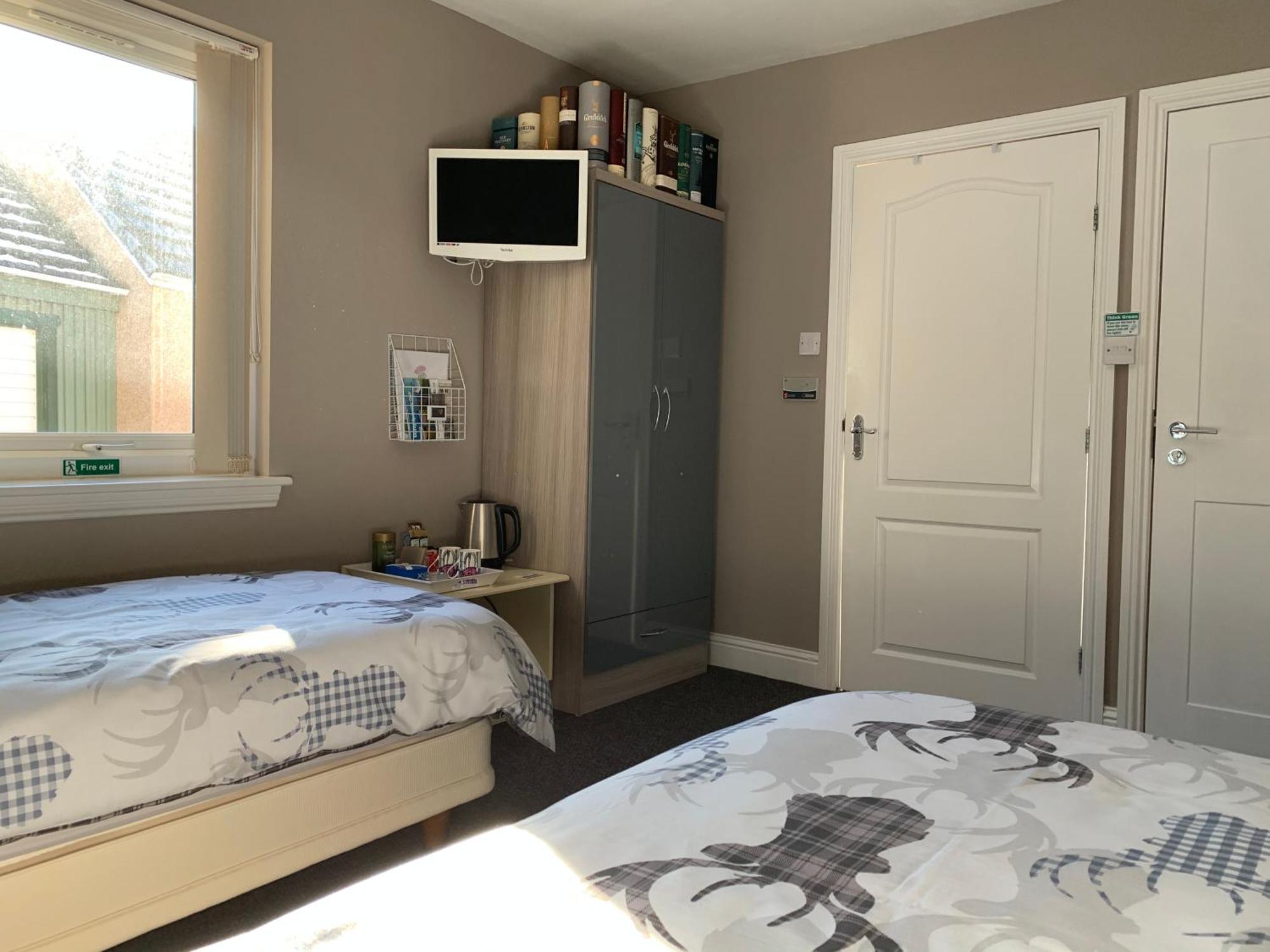 The Gables Whisky B&B Даффтаун Номер фото